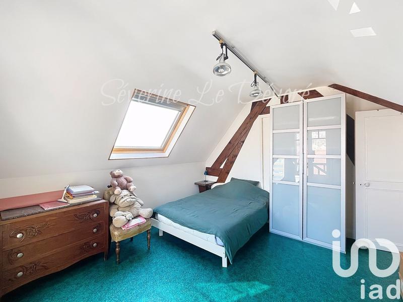 Maison - 143 m² - 8 pièces