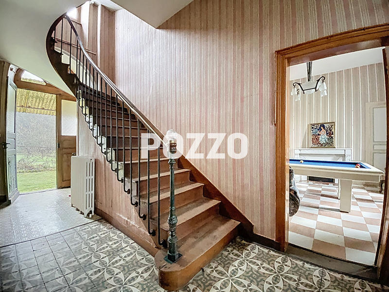 Maison - 171 m² - 8 pièces