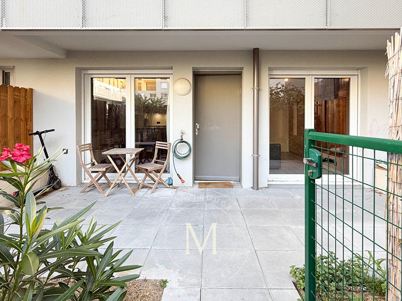 Appartement - 80 m² - 4 pièces