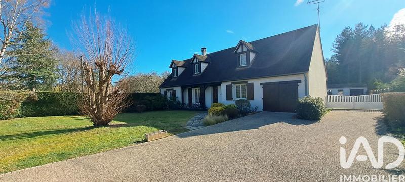 Maison - 202 m² - 8 pièces