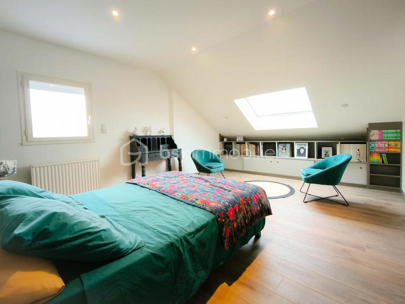 Maison traditionnelle - 164 m² - 6 pièces