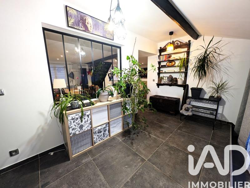 Maison de village - 100 m² - 6 pièces