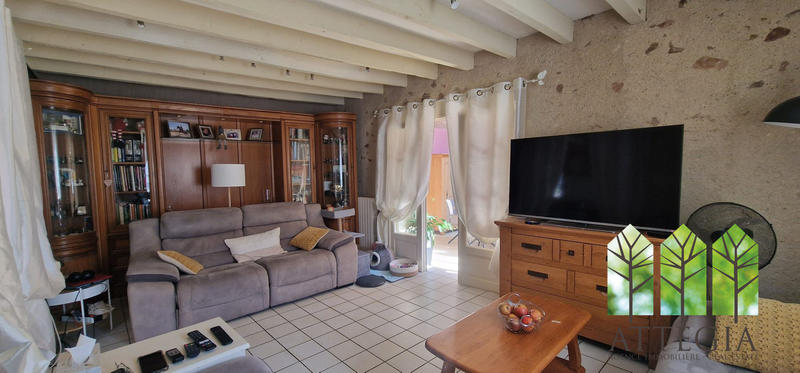 Maison ancienne - 143 m² - 8 pièces