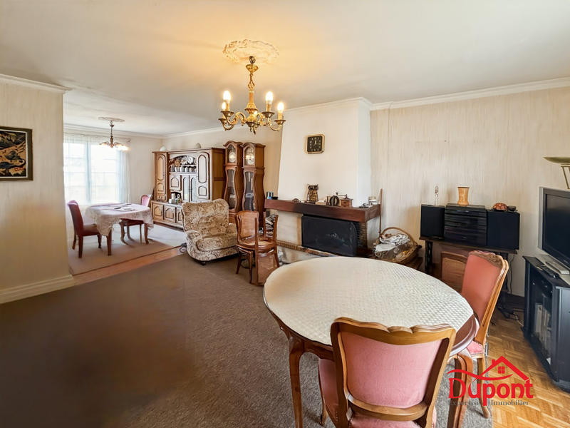 Maison traditionnelle - 85 m² - 4 pièces