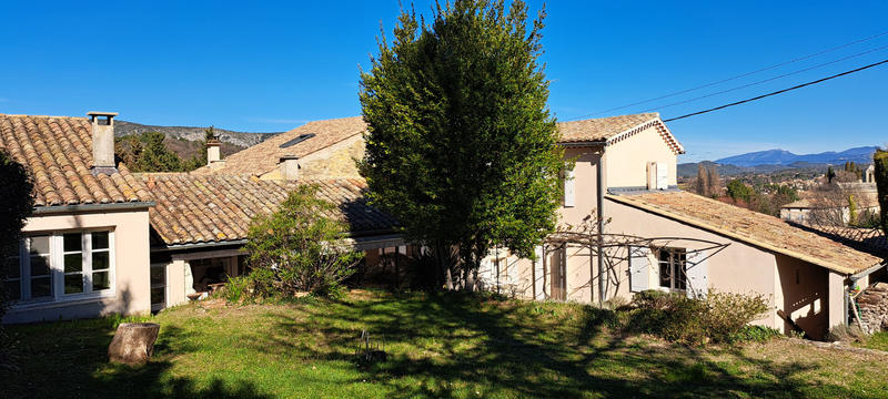 Maison - 132 m² - 6 pièces