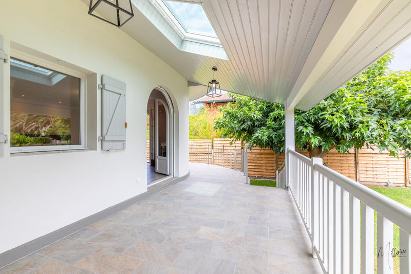 Maison - 138 m² - 6 pièces