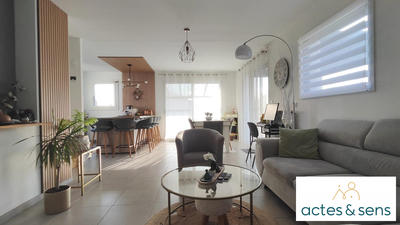 Maison - 114 m² - 5 pièces