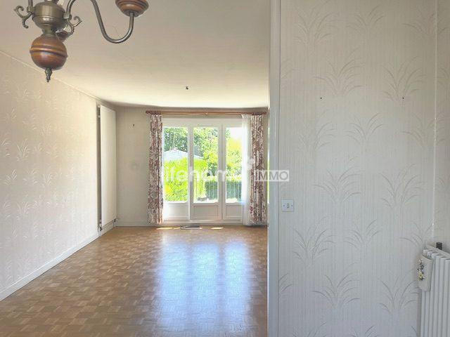 Maison traditionnelle - 80 m² - 4 pièces