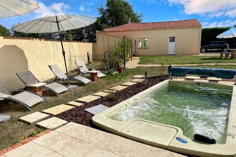 Maison - 165 m² - 7 pièces