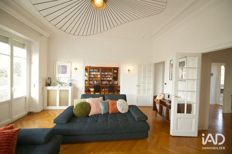 Appartement - 183 m² - 5 pièces