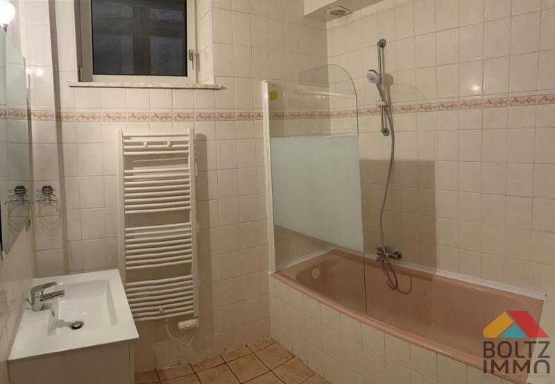 Appartement - 81 m² - 3 pièces