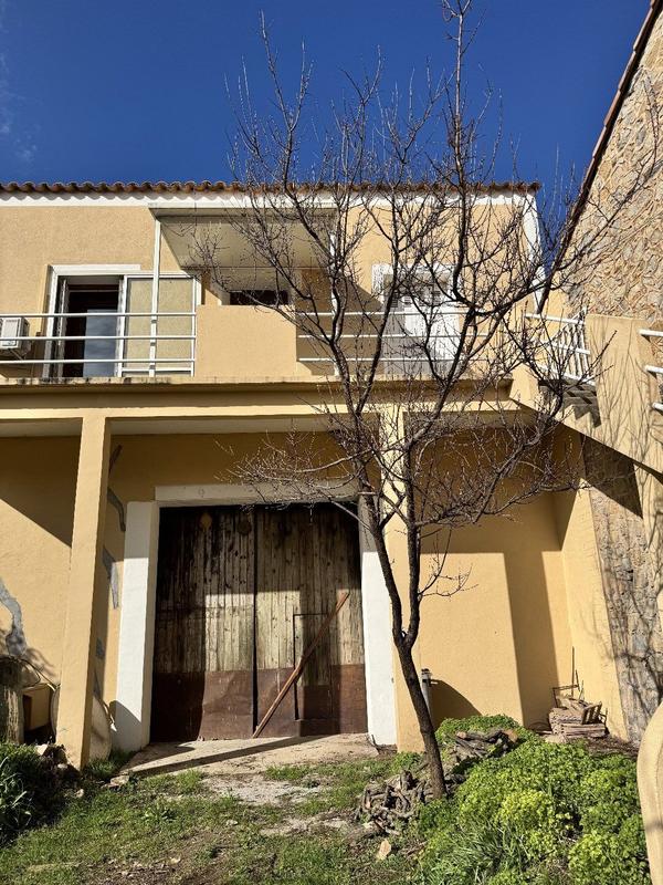 Maison - 122 m² - 5 pièces