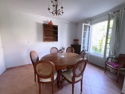 Appartement - 97 m² - 4 pièces