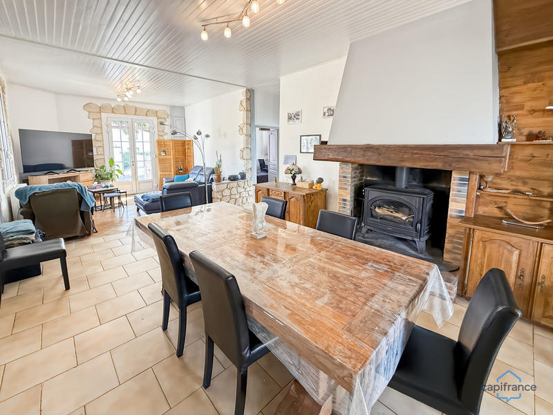 Maison - 155 m² - 5 pièces