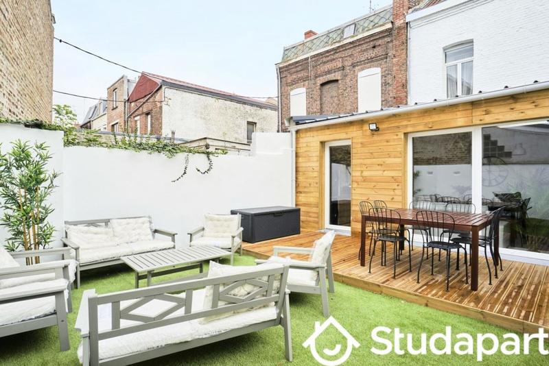 Chambre - 13 m² - 1 pièce