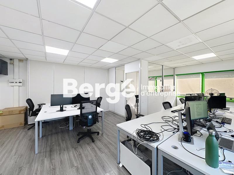 Bureau - 700 m²