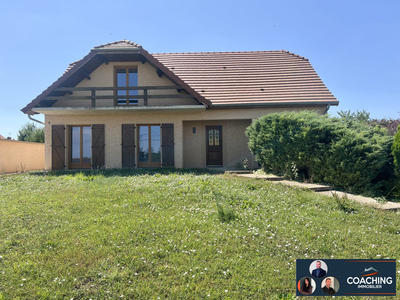 Maison - 182 m² - 10 pièces