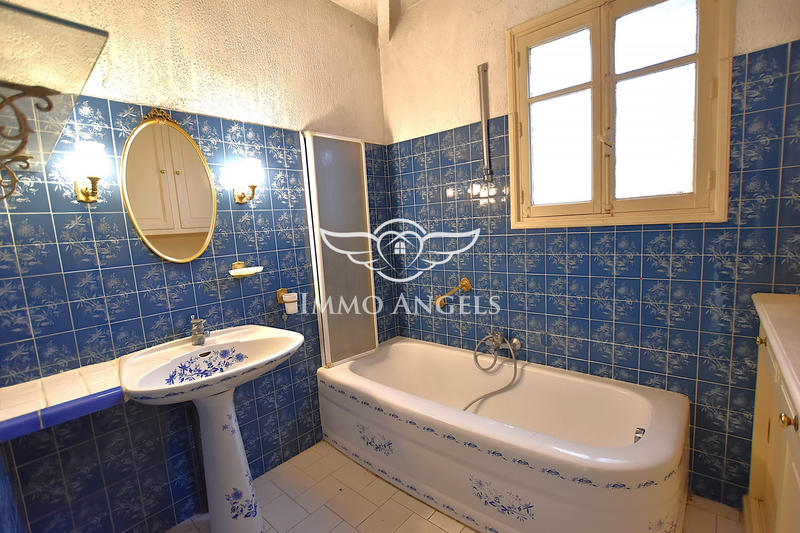 Maison ancienne - 206 m² - 7 pièces