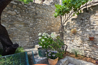 Maison de village - 90 m² - 3 pièces