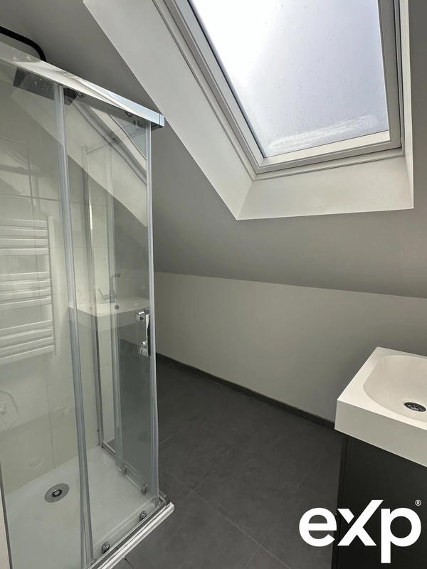 Maison - 147 m² - 7 pièces