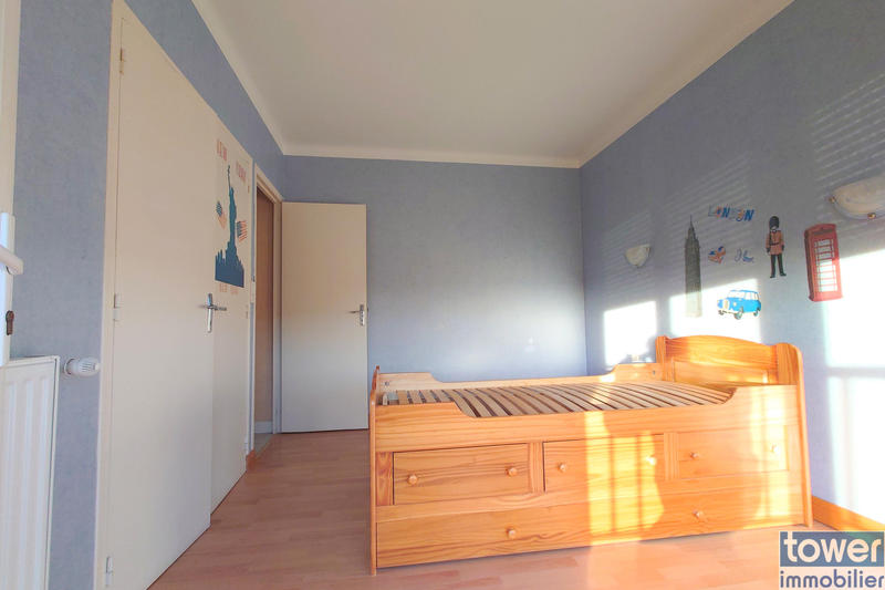 Appartement - 81 m² - 5 pièces