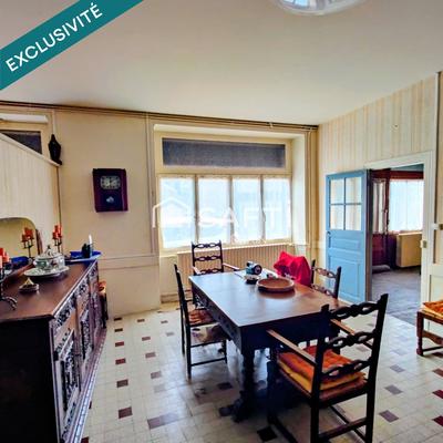 Maison de village - 182 m² - 8 pièces