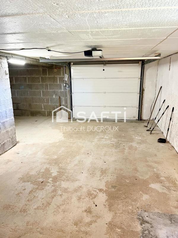 Maison - 157 m² - 8 pièces