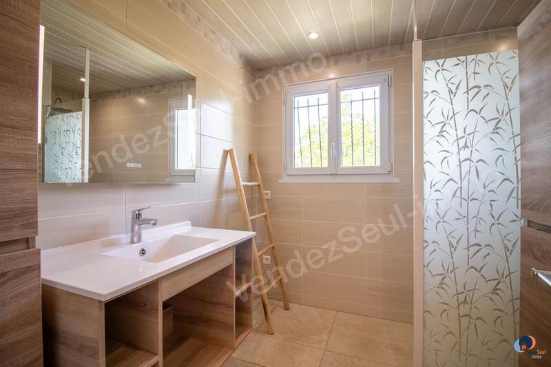 Maison traditionnelle - 103 m² - 4 pièces