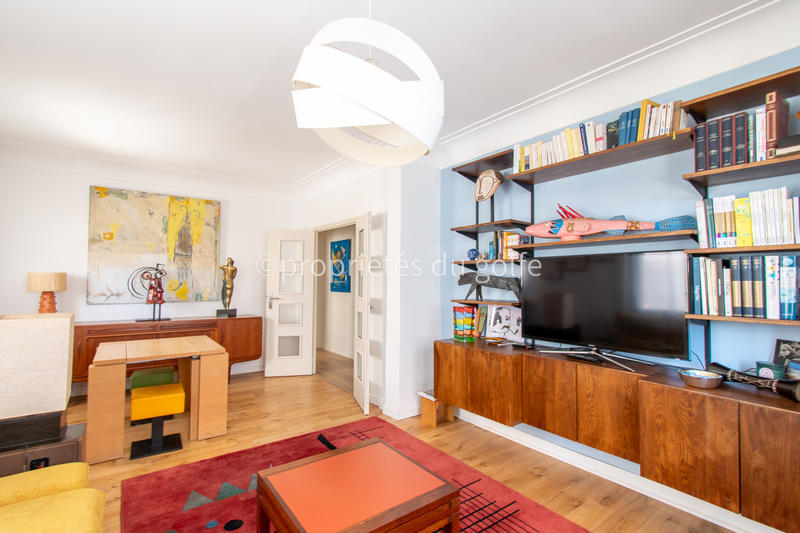 Maison - 189 m² - 5 pièces