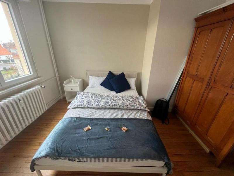 Chambre - 11 m² - 3 pièces