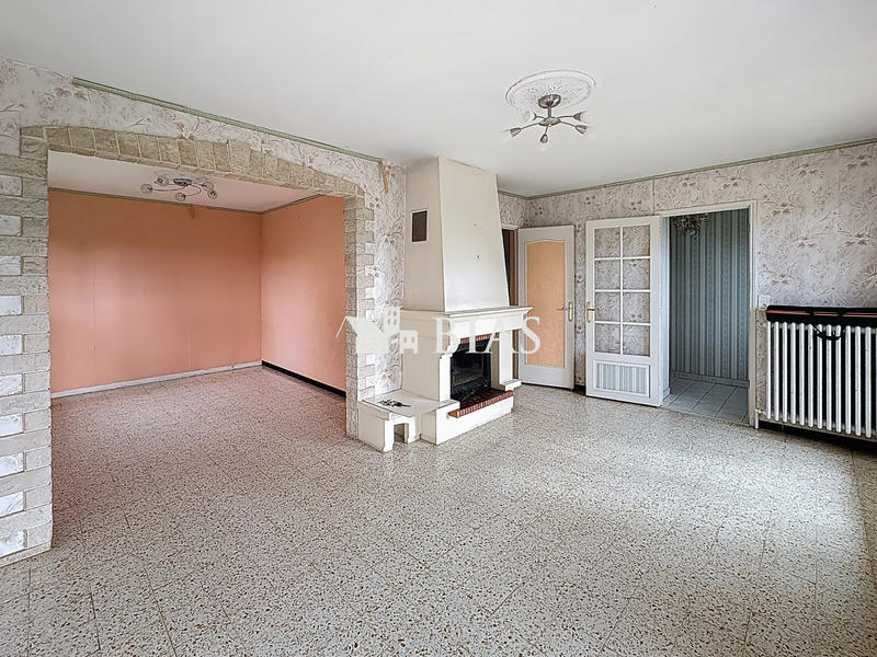 Maison - 93 m² - 4 pièces