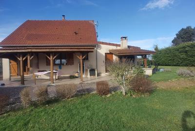 Pavillon - 107 m² - 5 pièces