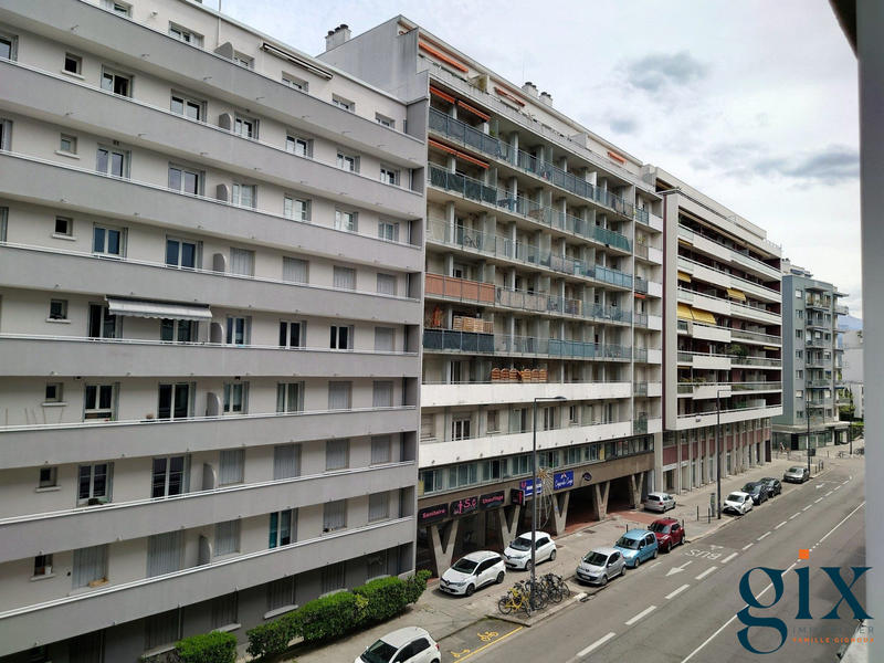 Appartement - 46 m² - 3 pièces