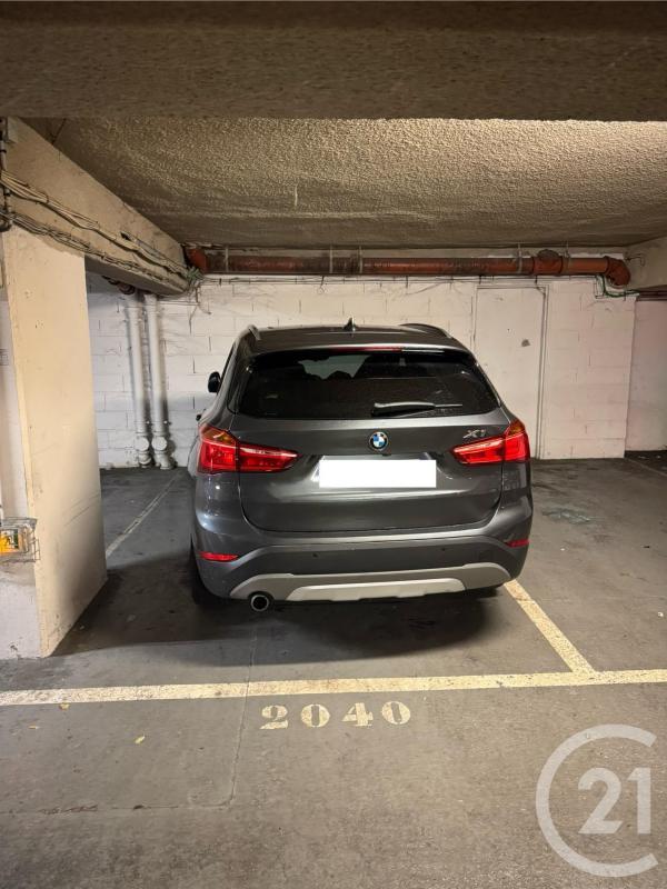 Parking - 80 m²