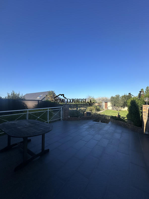 Maison - 142 m² - 5 pièces