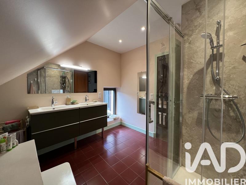 Maison - 190 m² - 7 pièces