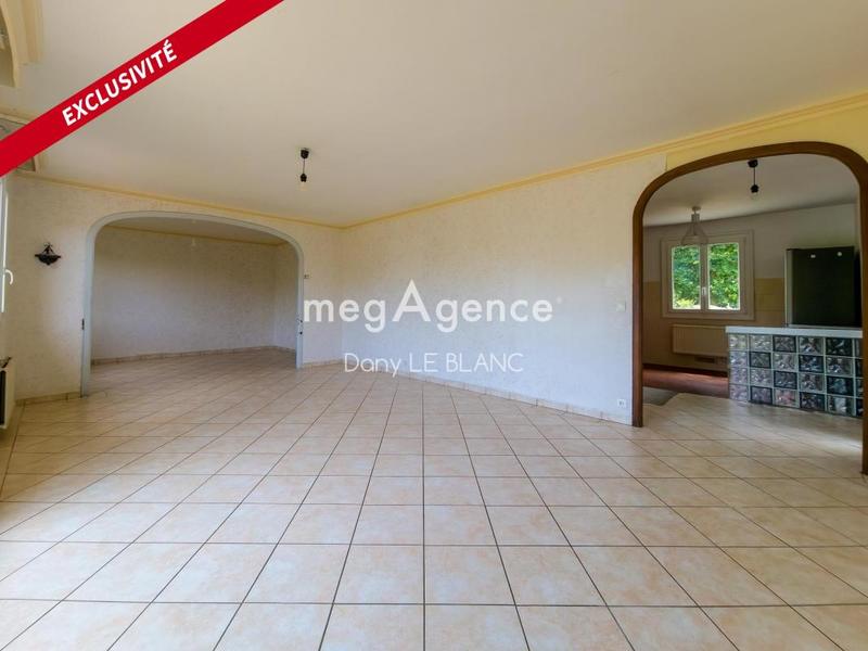 Maison - 93 m² - 5 pièces