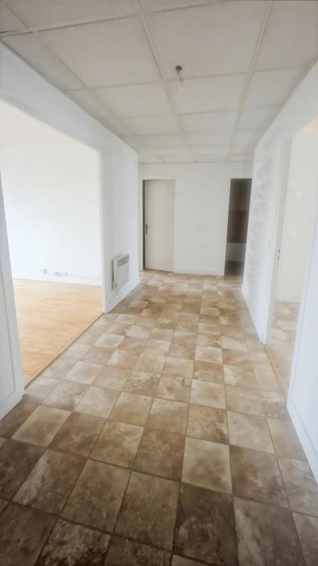 Appartement - 75 m² - 4 pièces