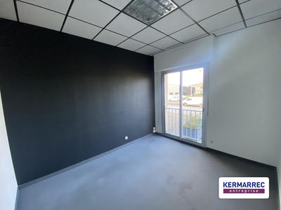 Bureau - 394 m²