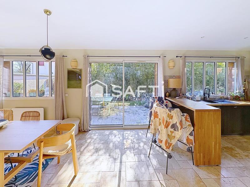 Maison - 118 m² - 4 pièces