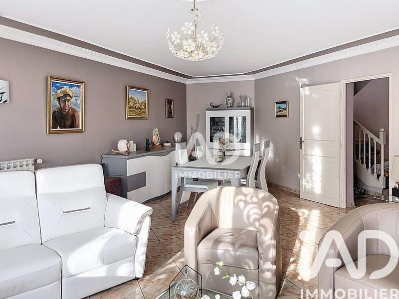 Maison - 170 m² - 7 pièces