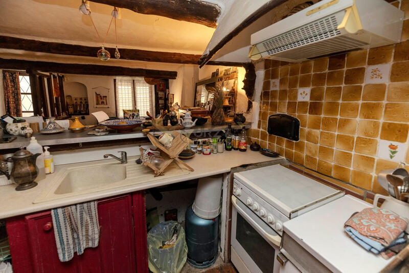 Maison ancienne - 70 m² - 3 pièces