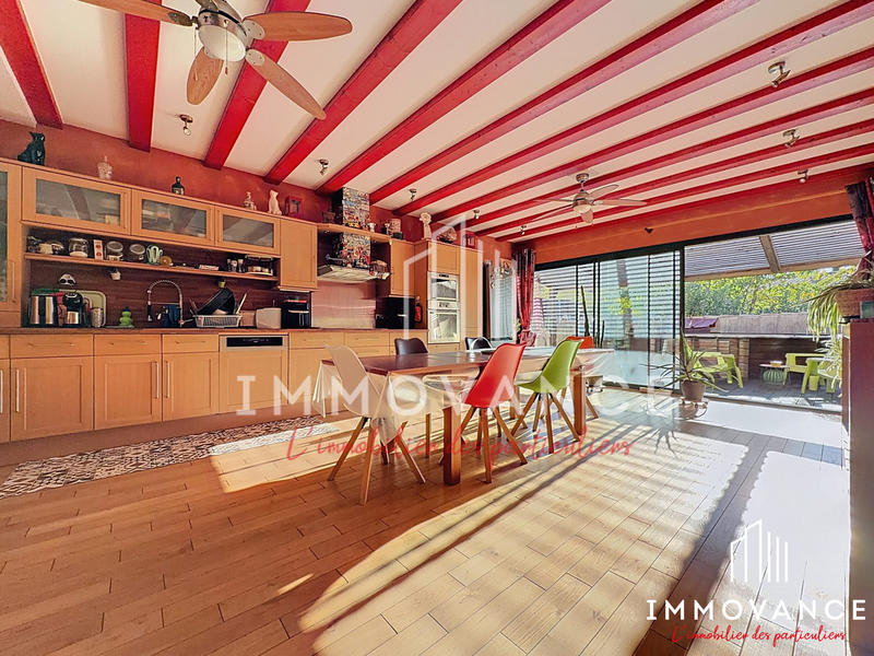 Appartement - 151 m² - 5 pièces