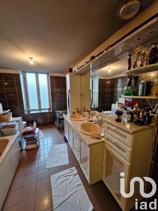 Maison - 161 m² - 6 pièces