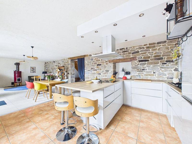 Propriété - 490 m² - 12 pièces