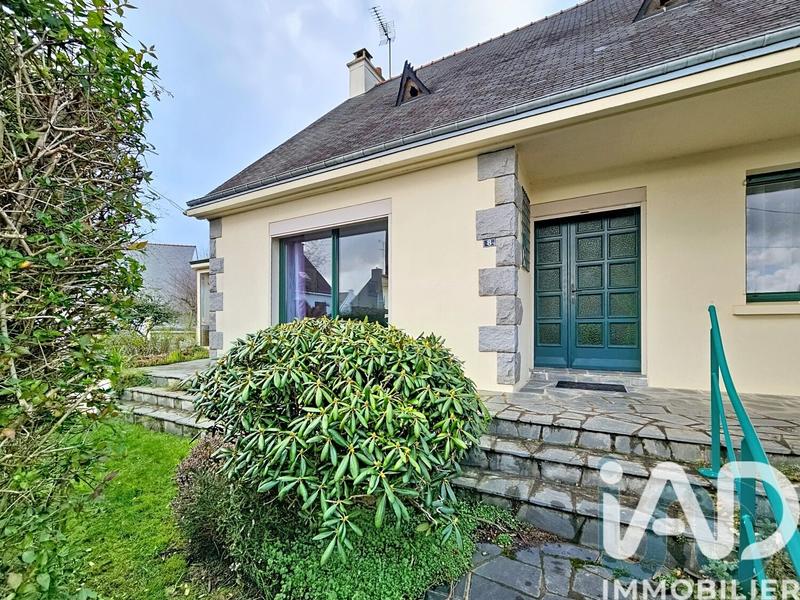 Maison - 190 m² - 11 pièces