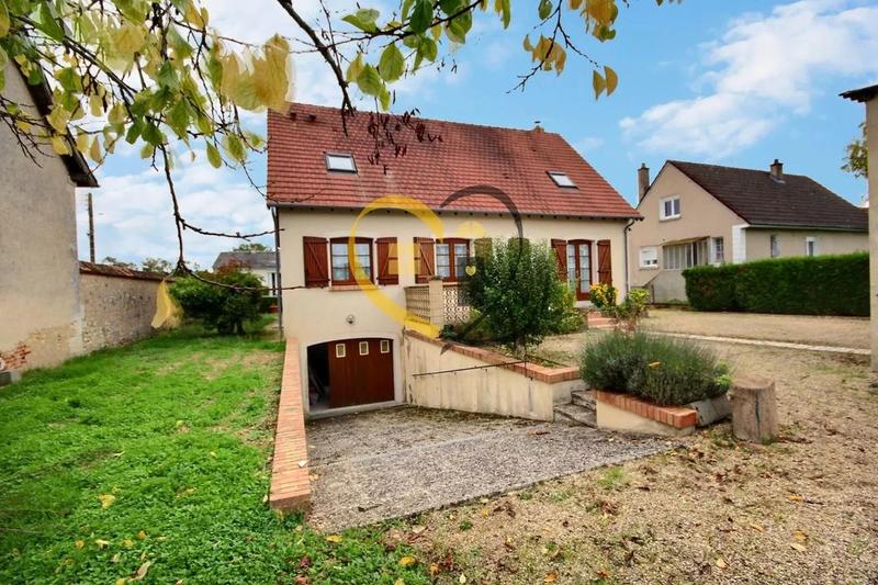 Maison - 153 m² - 5 pièces
