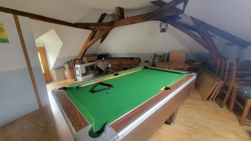 Maison - 195 m² - 9 pièces