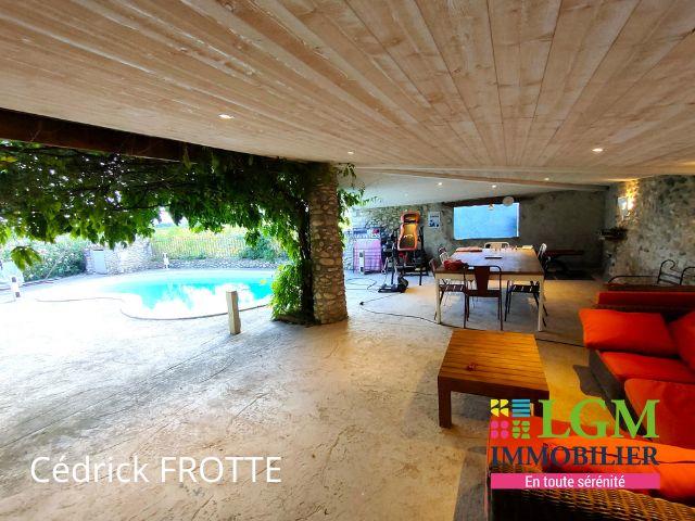 Mas - 136 m² - 4 pièces