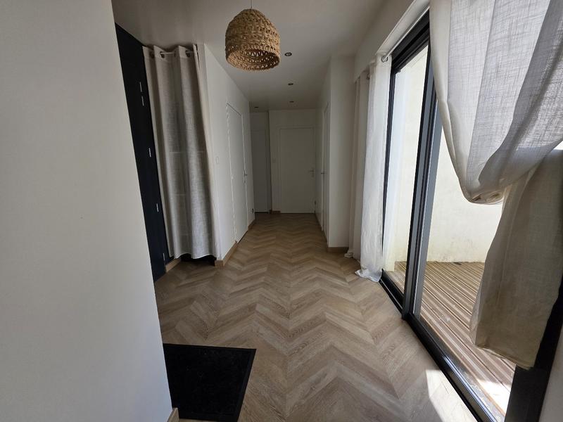 Maison - 145 m² - 5 pièces